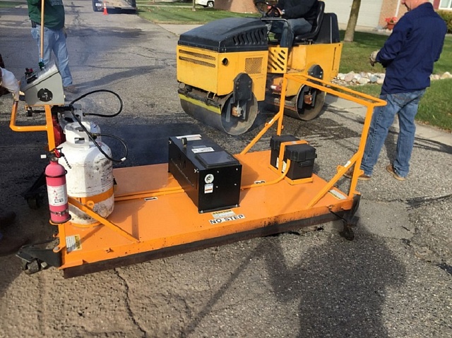 Препятствует ли холодный зимний воздух инфракрасному излучению при нагреве асфальта?